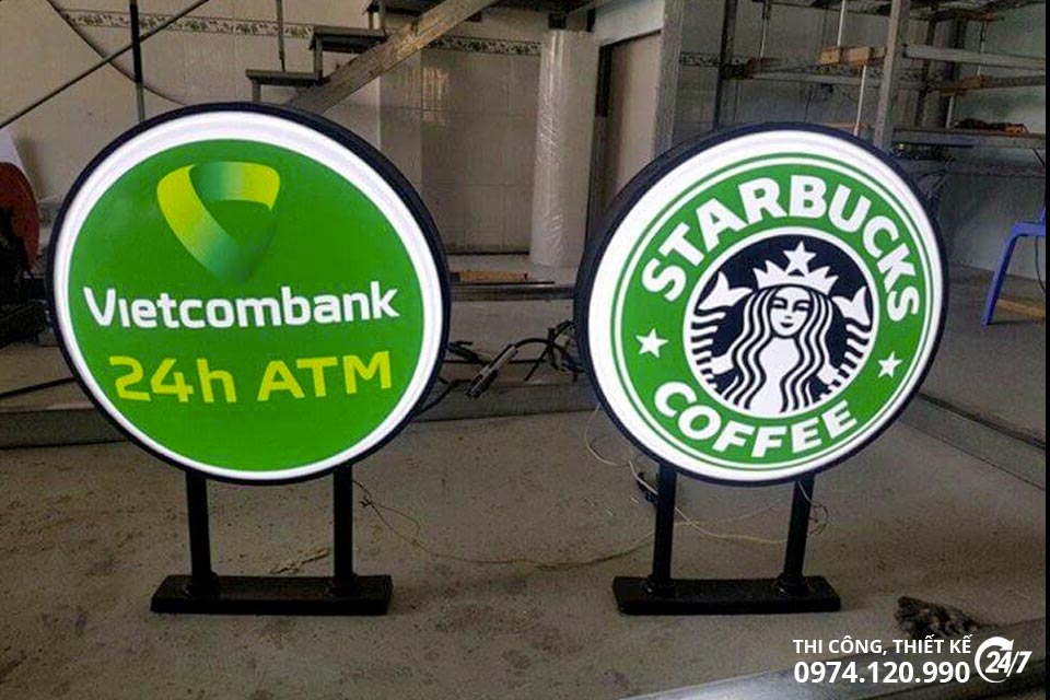 bien vay quang cao vietcombank startbuck