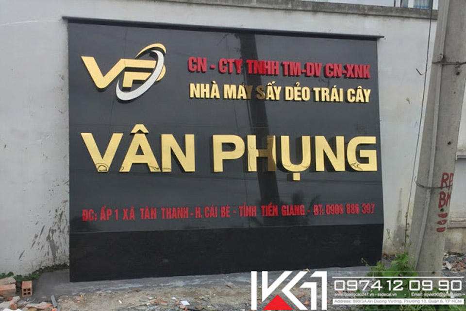 Biển hiệu công ty bằng Inox Lam Bien Hieu Cong Ty Uy Tin Gia Re Tai Hcm